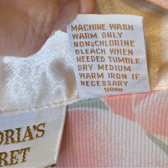 VS VTG Gold Label Pastel Floral Semi Sheer Belted Satin Kimono Hip Pockets Robe - Picture 15 of 15